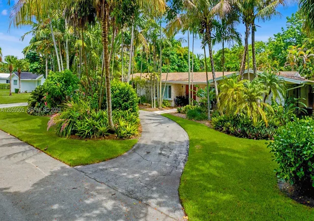 34th image of 7331 Sw 117th Ter, Pinecrest, FL 33156 | MLS# A12059505