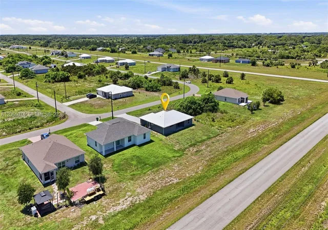 2nd image of 146 Plantation Dr, Labelle, FL 33935 | MLS# A12061074