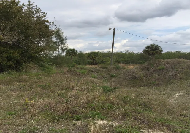 1st image of 20636 Louise St, Loxahatchee, FL 33470 | MLS# B26057480