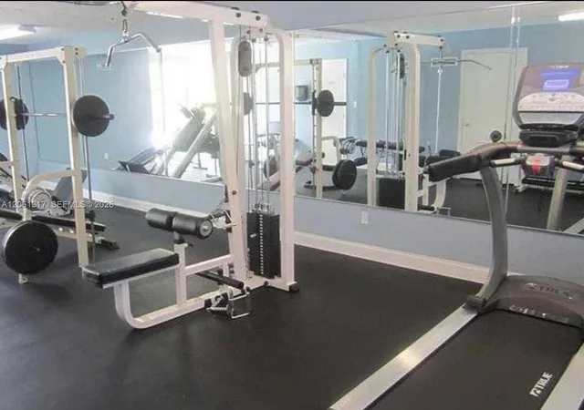 2nd image of 1801 S Treasure Dr, North Bay Village, FL 33141