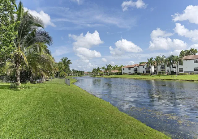 53rd image of 11824 Sw 13th Ct, Pembroke Pines, FL 33025 | MLS# B26057544