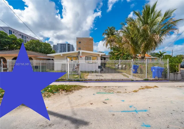 14th image of 1552 Nw 15th Ave, Miami, FL 33125 | MLS# A12061585