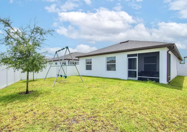 Photo 3 of Single family home for sale at 5162 Armina Pl, Fort Pierce, FL 34951 | MLS# B26057791 | Listing updated on 2026-10-06