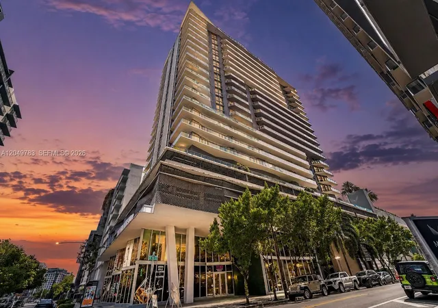 1st image of 1010 Sw 2nd Ave #2201, Miami, FL 33130 | MLS# A12049783