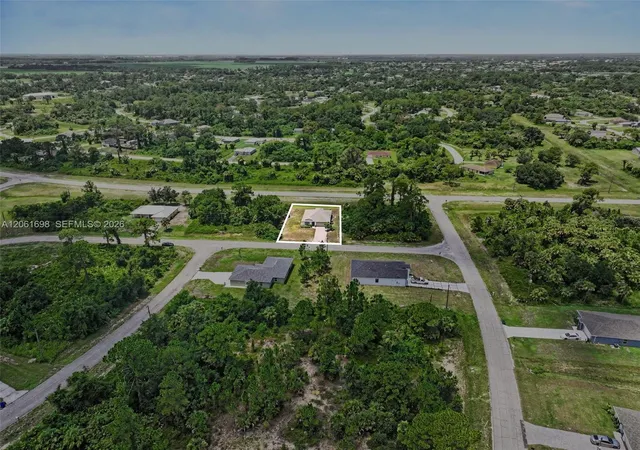 18th image of 5003 Pinetree Ln, Labelle, FL 33935 | MLS# A12061698