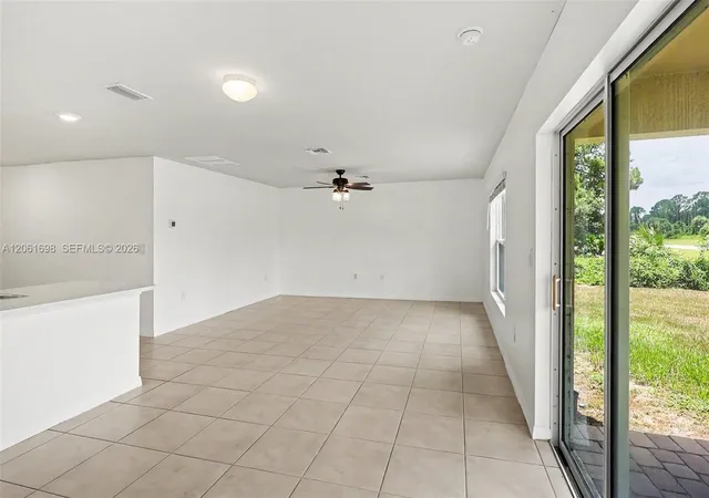 5th image of 5003 Pinetree Ln, Labelle, FL 33935 | MLS# A12061698