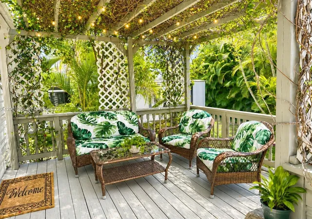 3rd image of 20472 Luettich Ln, Estero, FL 33928 | MLS# A12061160