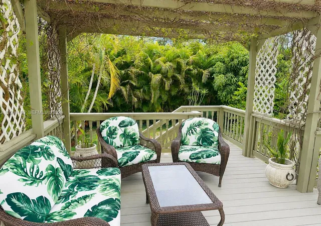 4th image of 20472 Luettich Ln, Estero, FL 33928 | MLS# A12061160