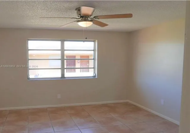 2nd image of 401 Sw 109Th Ave, Sweetwater, FL 33174