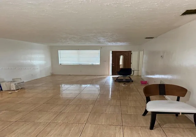 5th image of (Undisclosed), North Miami Beach, FL 33162 | MLS# A12061810