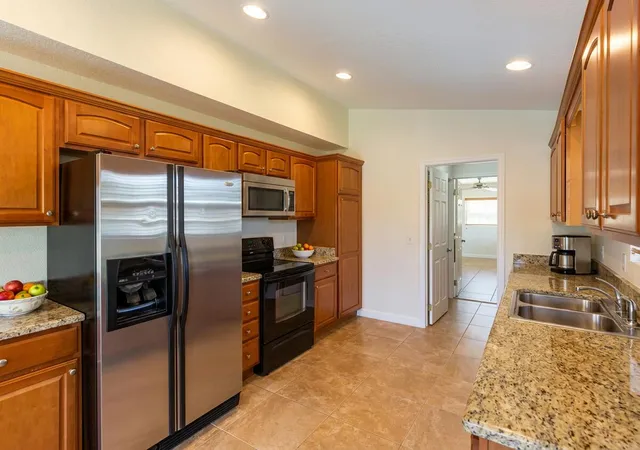 Photo 3 of Single family home for sale at 1240 Grandview Cir, Royal Palm Beach, FL 33411 | MLS# B26057887 | Listing updated on 2026-10-08