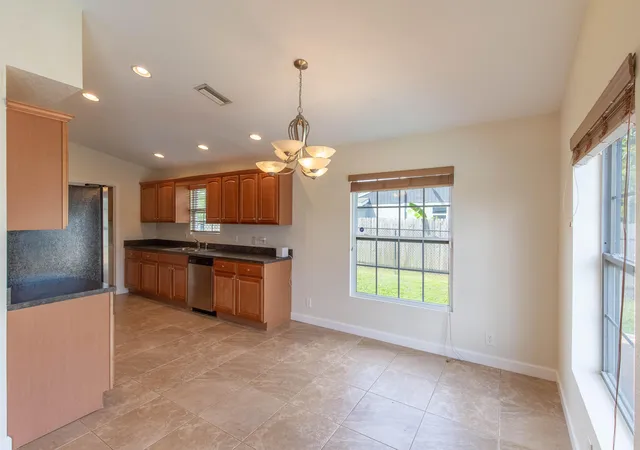 Photo 4 of Single family home for sale at 1240 Grandview Cir, Royal Palm Beach, FL 33411 | MLS# B26057887 | Listing updated on 2026-10-08