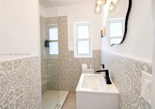 26th image of 1440 Sw 4th St, Miami, FL 33135 | MLS# A12061839