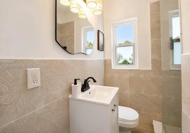 2nd image of 1440 Sw 4th St, Miami, FL 33135 | MLS# A12061839