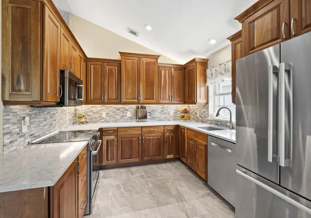 Photo 2 of Sale Pending at 4310 Se Scotland Cay Way, Stuart, FL 34997 | MLS# B26057898 | Listing updated on 2026-10-01