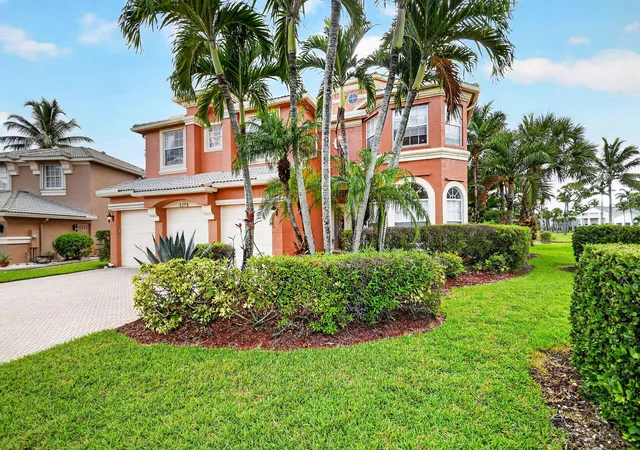 2nd image of 2279 Ridgewood Cir, Royal Palm Beach, FL 33411 | MLS# B26057899