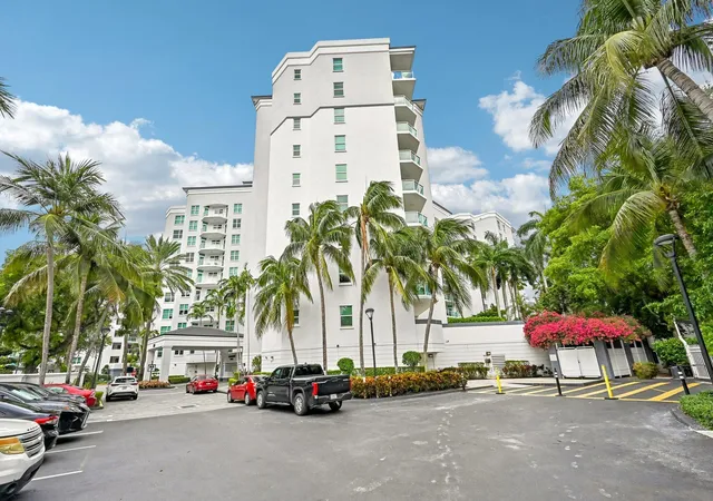 Photo 1 of Condo for sale at 550 Se Mizner Blvd #B206, Boca Raton, FL 33432 | MLS# B26057943 | Listing updated on 2026-09-23