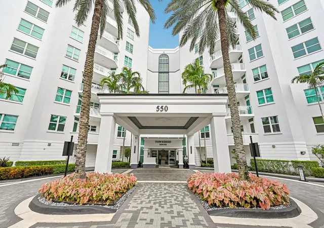 Photo 2 of Condo for sale at 550 Se Mizner Blvd #B206, Boca Raton, FL 33432 | MLS# B26057943 | Listing updated on 2026-09-23