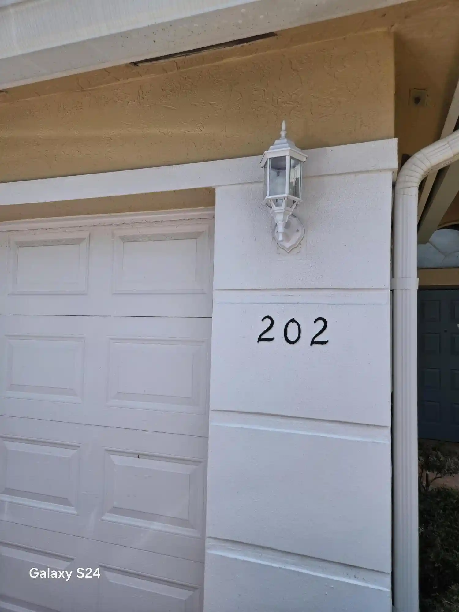Condo for sale at 12418 Crystal Pointe Dr #202, Boynton Beach, FL 33437 | MLS# B26057972