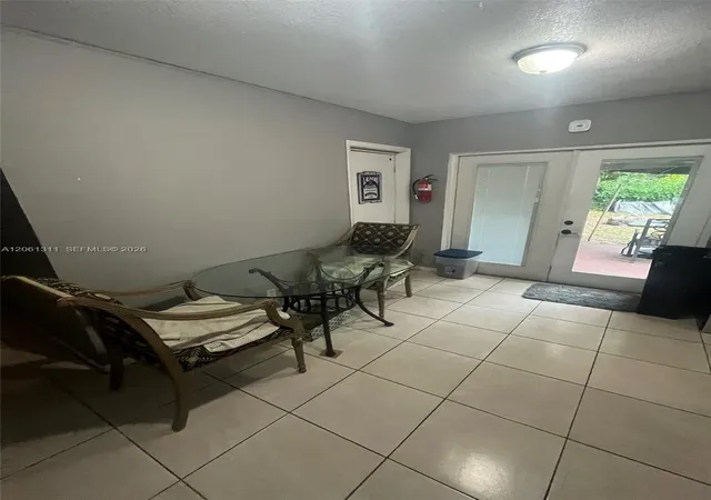 5th image of 240 Ne 23Rd Ct, Pompano Beach, FL 33060 | MLS# A12061311