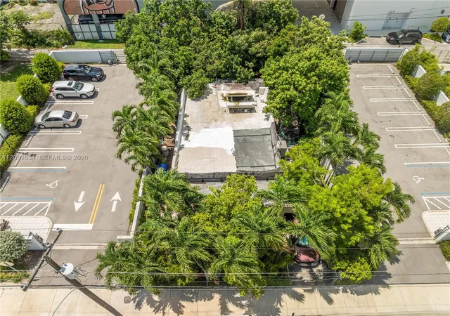 3rd image of 272 Nw 37Th St, Miami, FL 33127 | MLS# A12061034