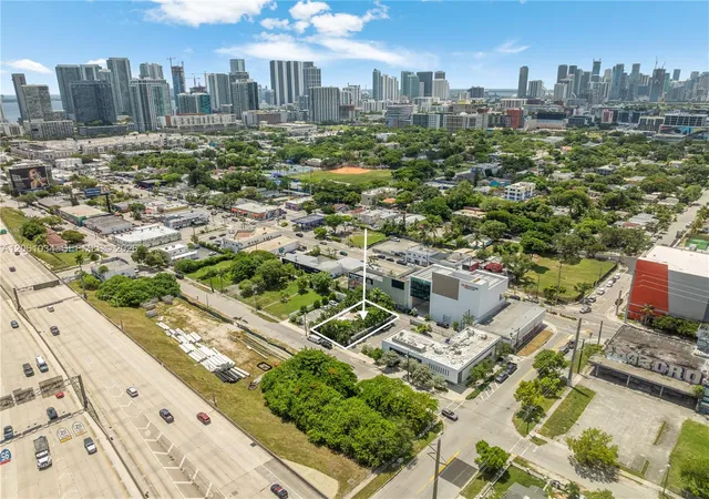 5th image of 272 Nw 37Th St, Miami, FL 33127 | MLS# A12061034