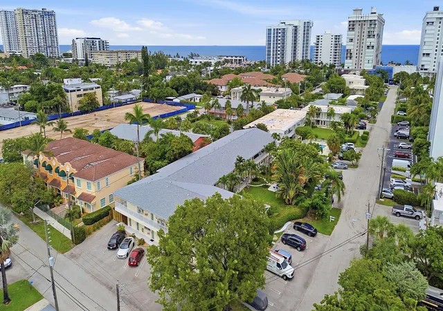 1st image of 3201 Se 10th St #A9, Pompano Beach, FL 33062 | MLS# B26058003