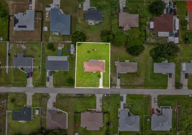 40th image of 909 Sally Ave Ne, Lehigh Acres, FL 33971 | MLS# A12061917