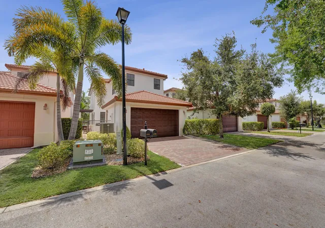 Photo 2 of Single family home for sale at 3760 Nw 84th Way, Pembroke Pines, FL 33024 | MLS# B26058013 | Listing updated on 2026-09-29