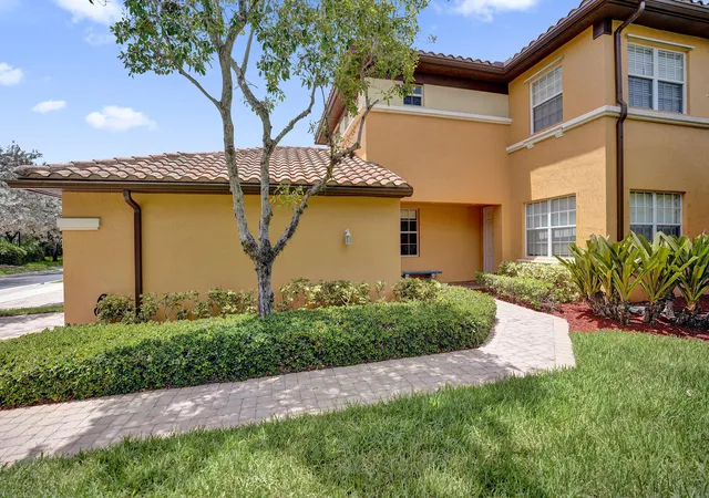 Photo 2 of Condo for sale at 8041 Nw 127th Lane #3-C, Parkland, FL 33076 | MLS# B26058080 | Listing updated on 2026-09-23