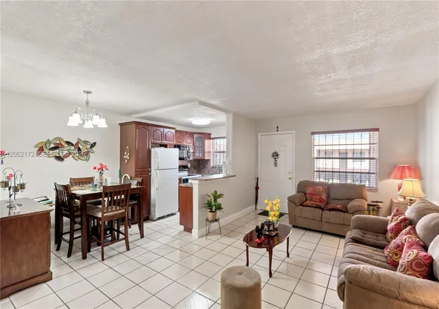 4th image of 1855 W 60Th St, Miami, FL 33012