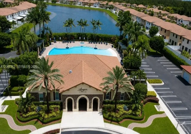 38th image of 8890 W 33rd Ave, Hialeah, FL 33018 | MLS# A12062273