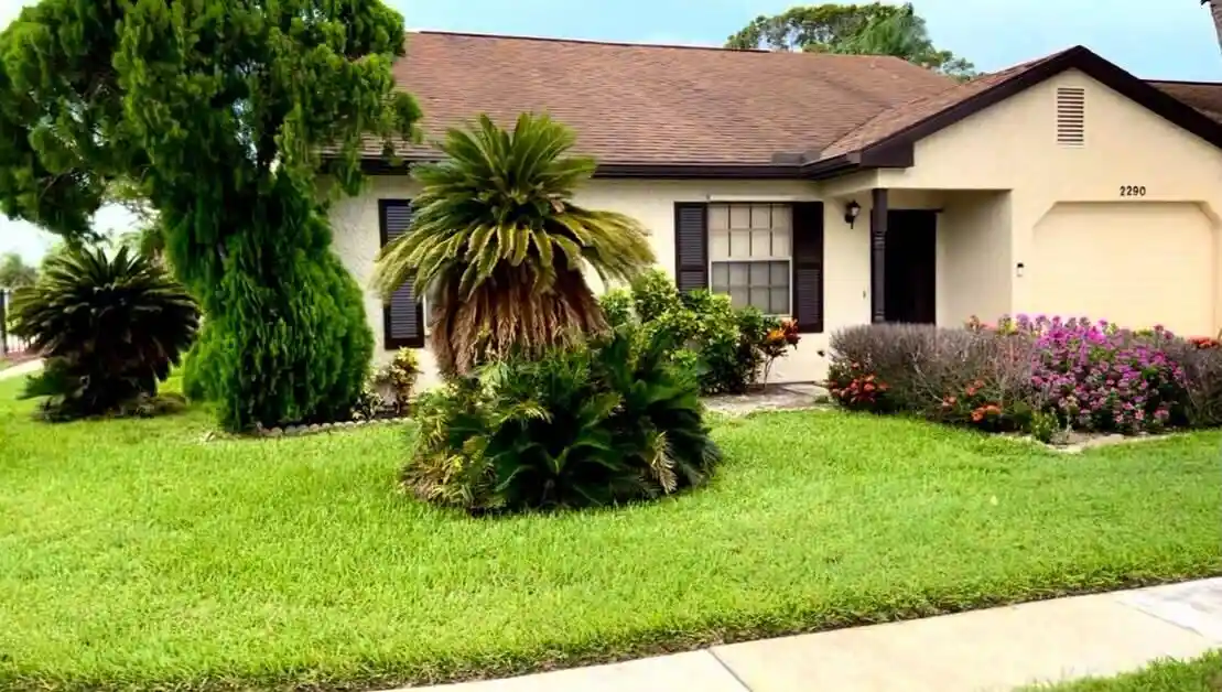 Photo 1 of Sale Pending at 2290 Se Breckenridge Cir, Port Saint Lucie, FL 34952 | MLS# B26058134 | Listing updated on 2026-10-30