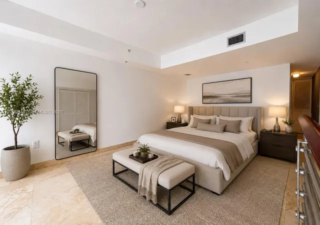 3rd image of 41 Se 5Th St #1412, Miami, FL 33131 | MLS# A12060846