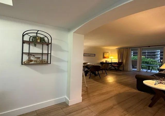 Photo 2 of Sale Pending at 2951 S Bayshore Dr #805, Miami, FL 33133 | MLS# B26058198 | Listing updated on 2026-10-09