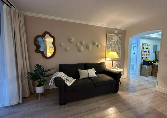 Photo 3 of Sale Pending at 2951 S Bayshore Dr #805, Miami, FL 33133 | MLS# B26058198 | Listing updated on 2026-10-09