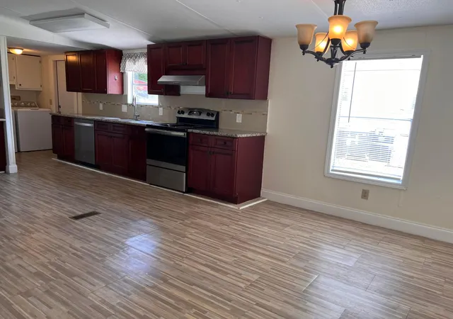 2nd image of 10629 S 228th Ln, Boca Raton, FL 33428 | MLS# B26058204
