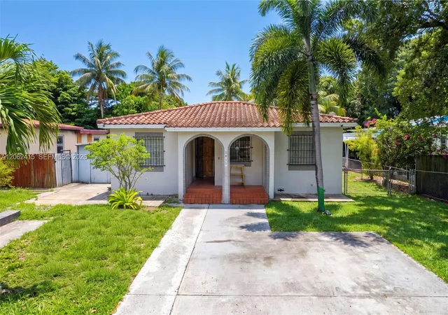 1st image of 2815 Nw 14th St, Miami, FL 33125 | MLS# A12062415