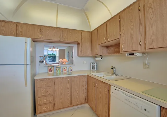 Photo 3 of Condo for sale at 6850 Royal Palm Blvd #202G, Margate, FL 33063 | MLS# B26058238 | Listing updated on 2026-09-23