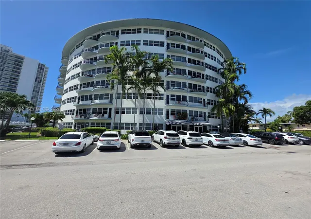 1st image of 3250 Ne 28th St #212, Fort Lauderdale, FL 33308 | MLS# A12062322