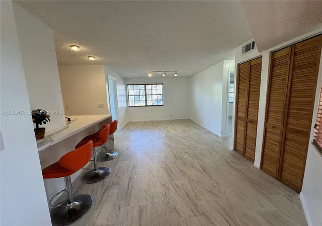 3rd image of 8630 Sw 3Rd St #101, Pembroke Pines, FL 33025 | MLS# A12062472