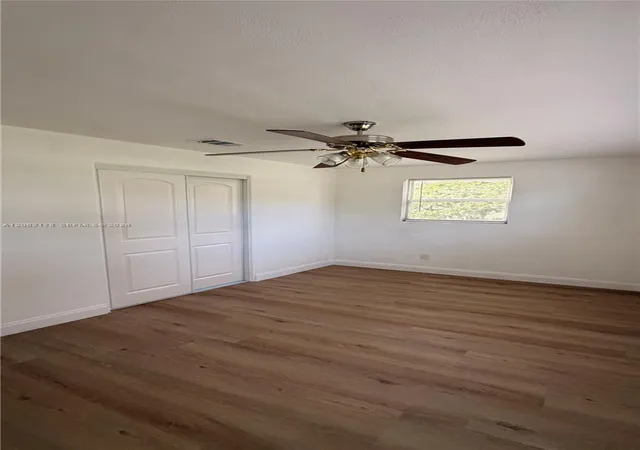 15th image of 800 Mary St, Daytona Beach, FL 32132 | MLS# A12062178