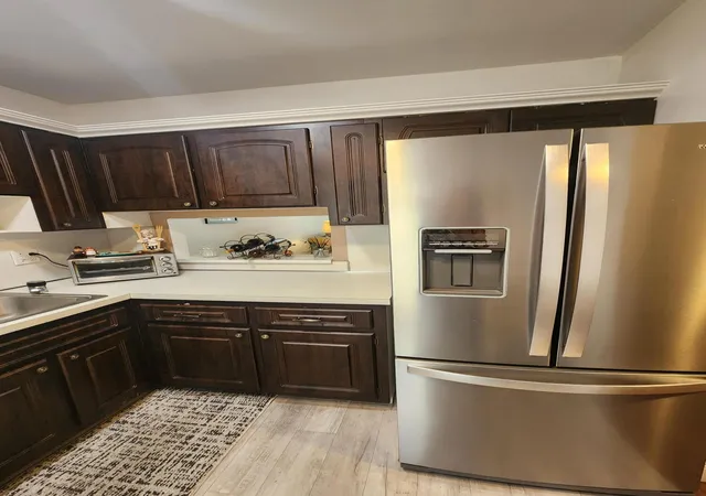 Listing Photo 5 - Condo for sale in building located at 4900 Washington St, Hollywood, FL 33021 - Unit #307