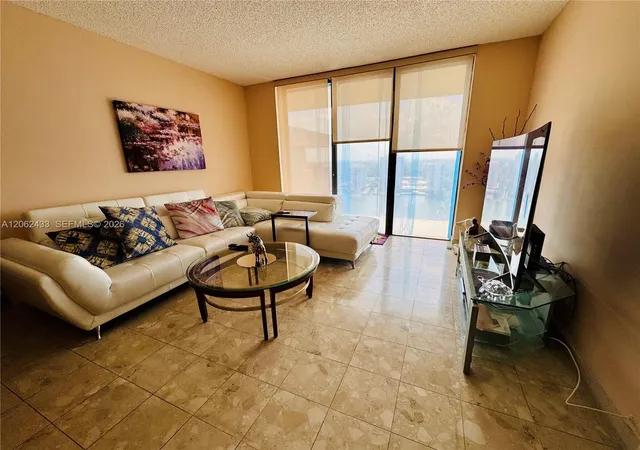 5th image of 18181 Ne 31St Ct #PH03, North Miami Beach, FL 33160 | MLS# A12062433