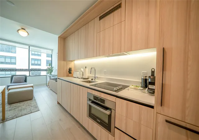 3rd image of 225 N Miami Ave #2912, Miami, FL 33128 | MLS# A12062119