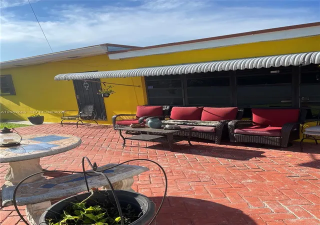 15th image of 3265 Nw 80th Ter, Miami, FL 33147 | MLS# A12062602
