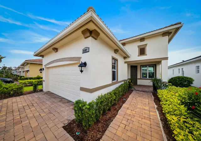 2nd image of 25037 Sw Alberti Wy, Port Saint Lucie, FL 34986 | MLS# B26058402