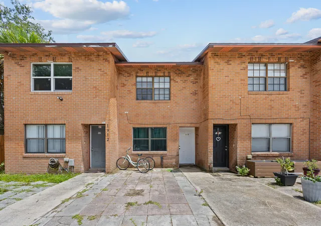 Photo 1 of Townhouse for sale at 1910 South St, Titusville, FL 32780 | MLS# B26058418 | Listing updated on 2026-10-09