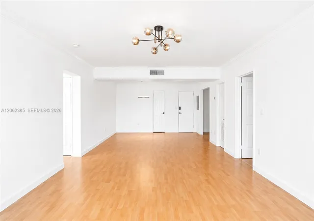 5th image of 1880 S Treasure Dr #3D, North Bay Village, FL 33141 | MLS# A12062385