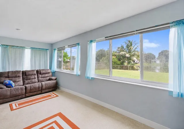 Photo 2 of Single family home for sale at 2780 Nw 26th Avenue, Oakland Park, FL 33311 | MLS# B26058534 | Listing updated on 2026-09-30